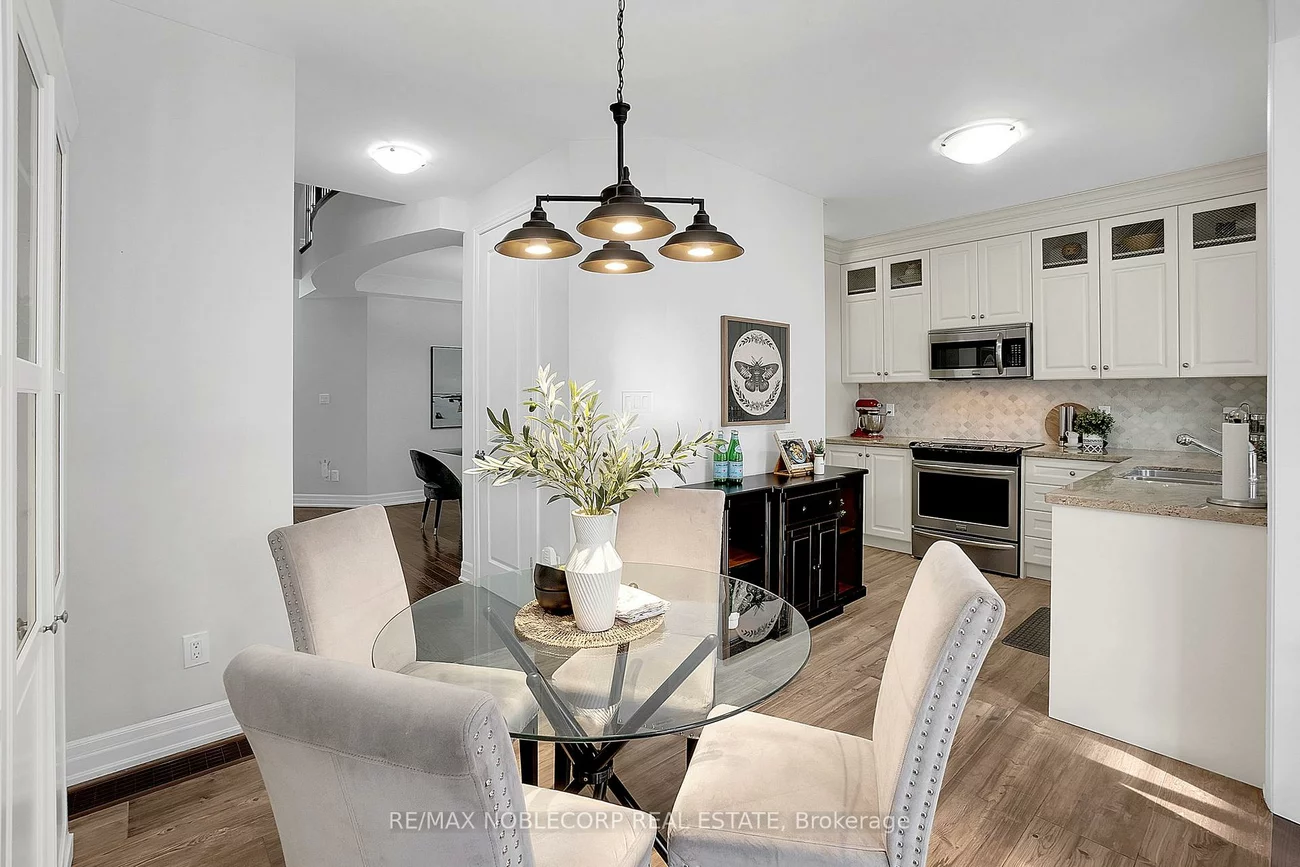 54, Wells Orchard, King City, King