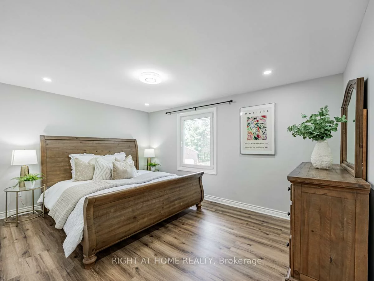 7975, 18th, Rural King, King