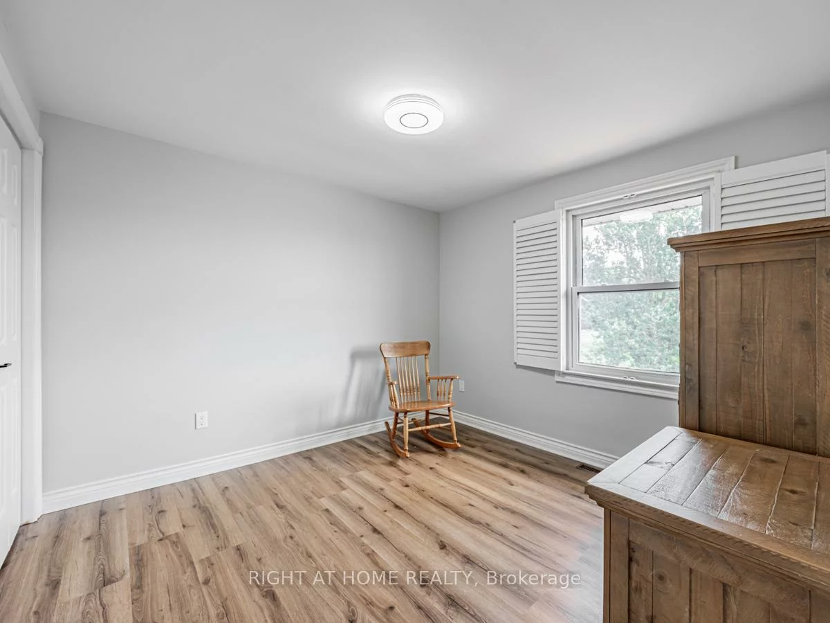 7975, 18th, Rural King, King