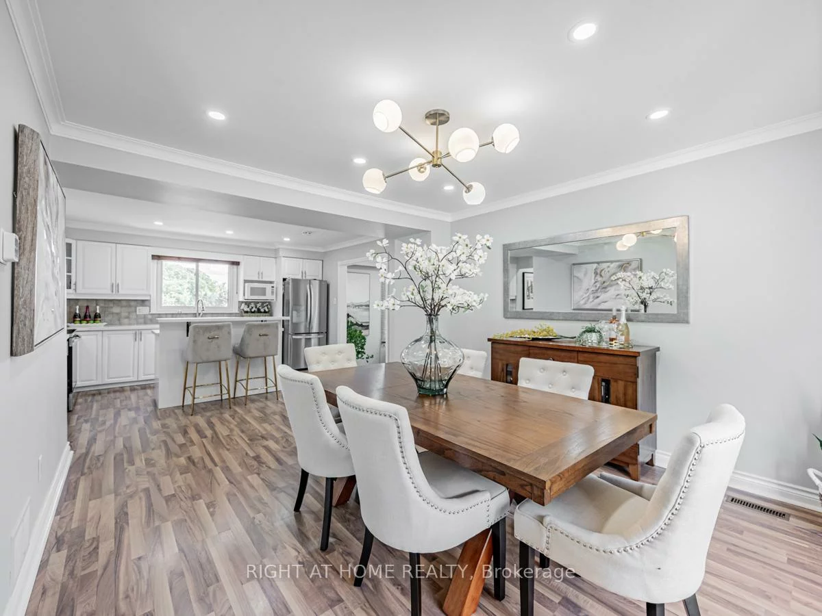 7975, 18th, Rural King, King