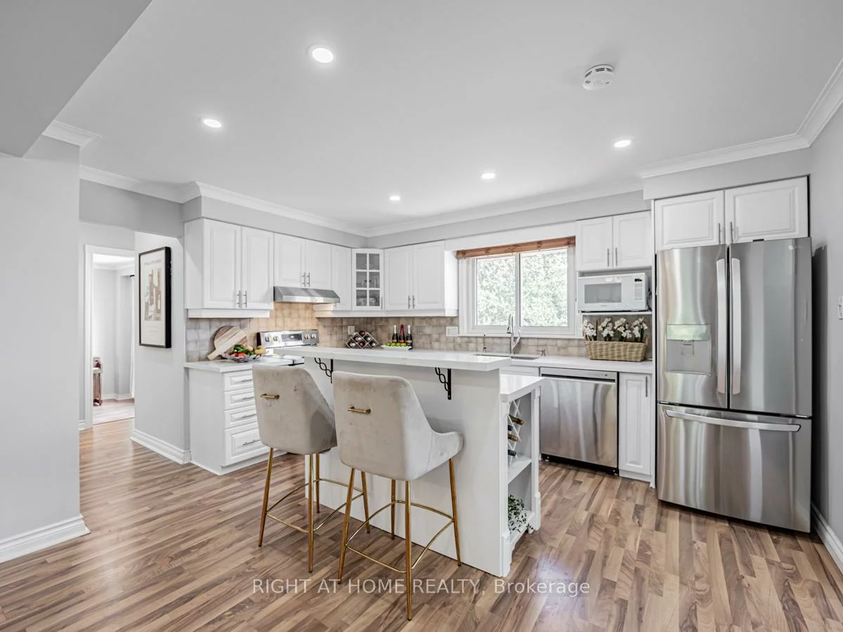 7975, 18th, Rural King, King