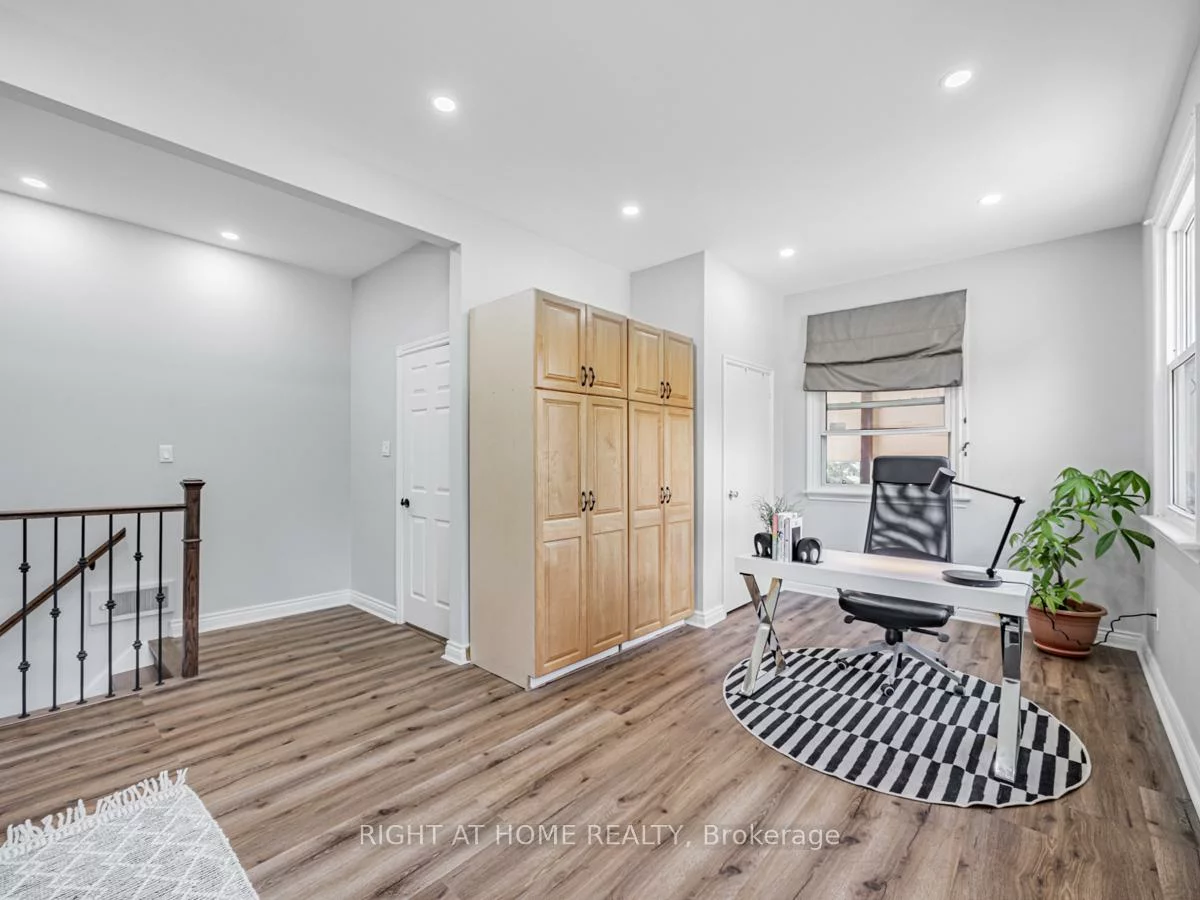 7975, 18th, Rural King, King