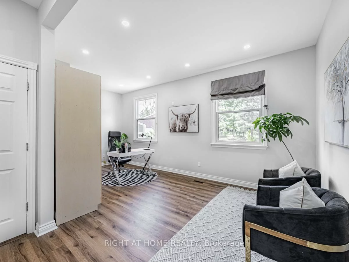 7975, 18th, Rural King, King