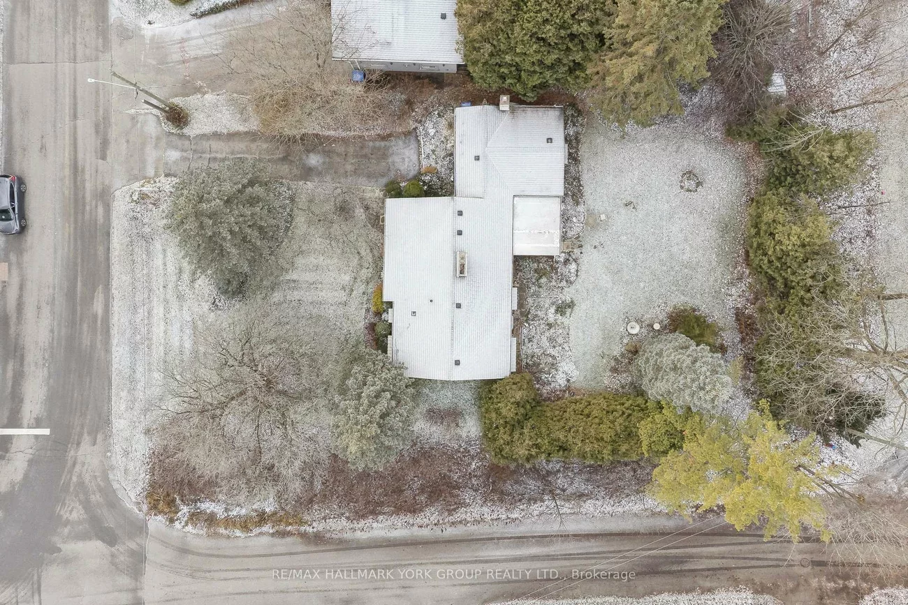 60, Charles, King City, King