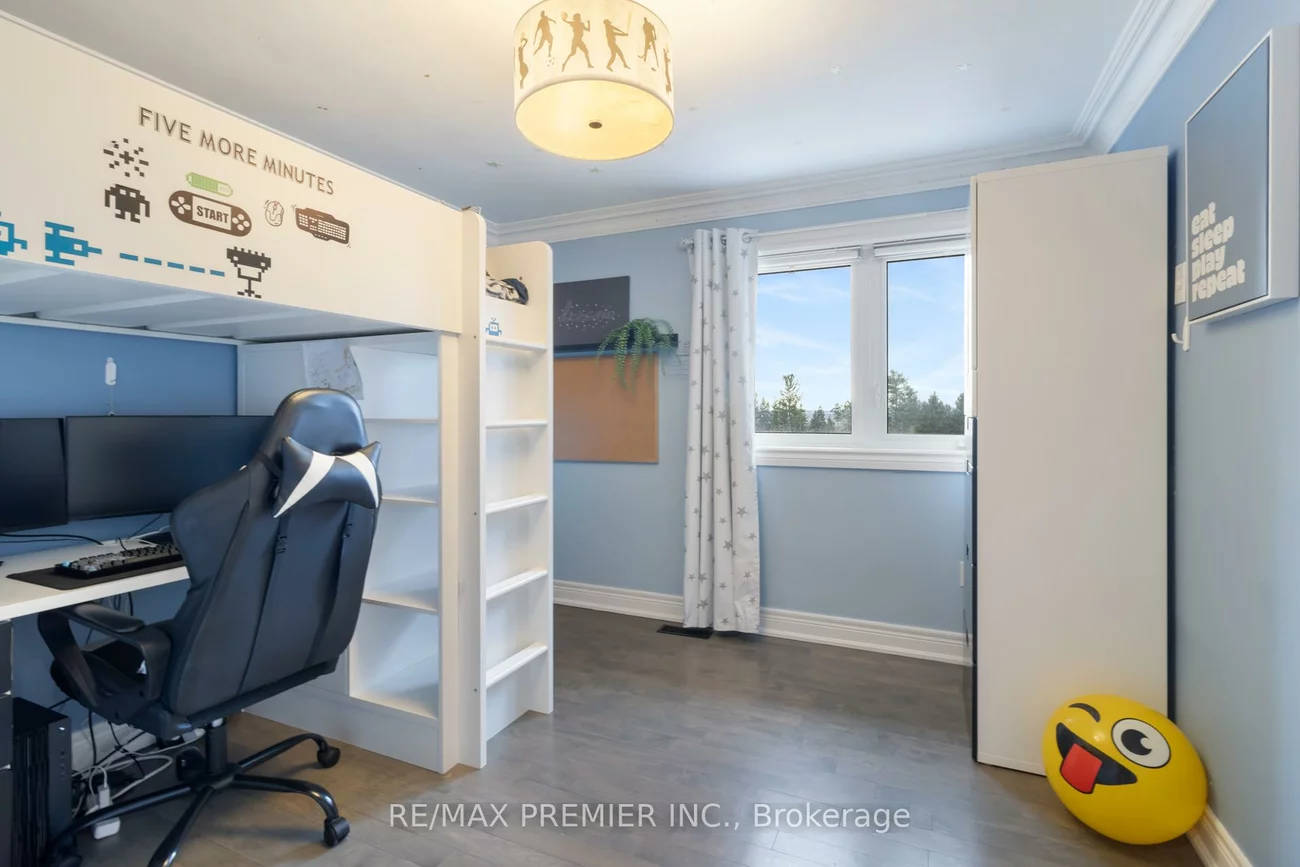 60, Nobleview, Nobleton, King