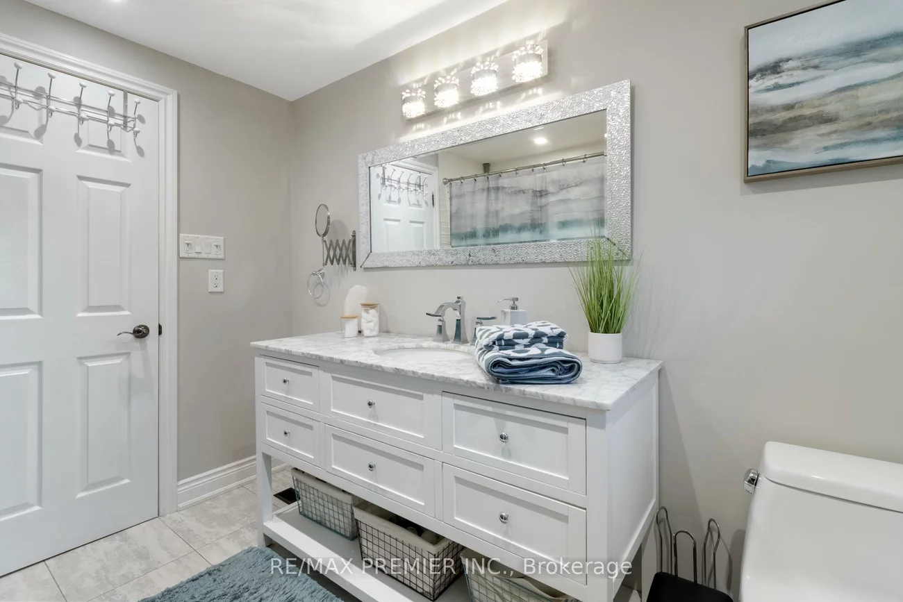 60, Nobleview, Nobleton, King