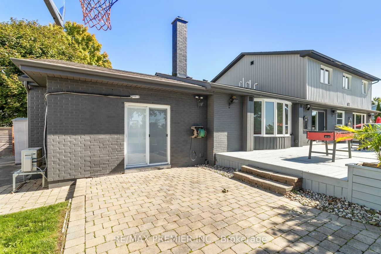 60, Nobleview, Nobleton, King