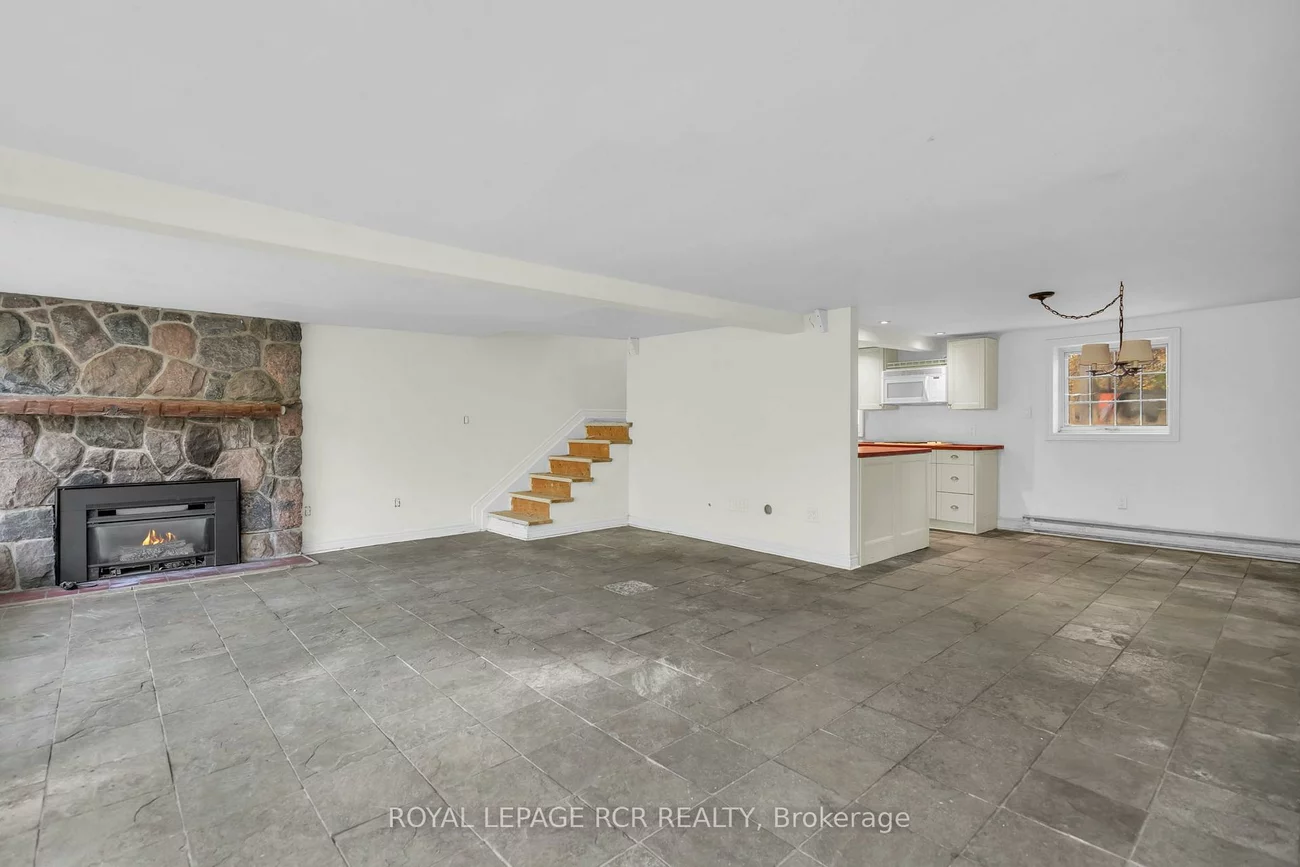 300, Old Bathurst, Rural King, King