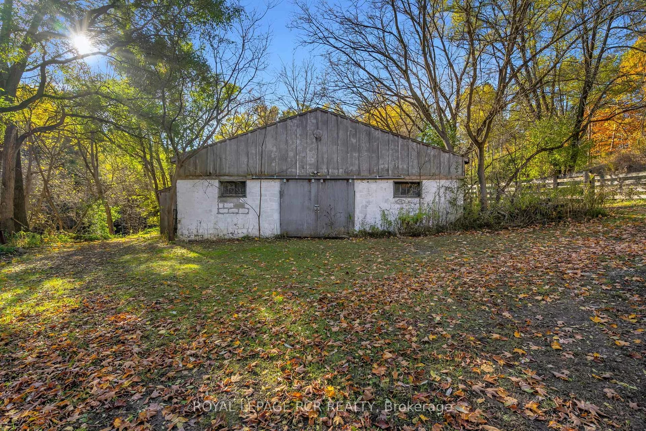 300, Old Bathurst, Rural King, King