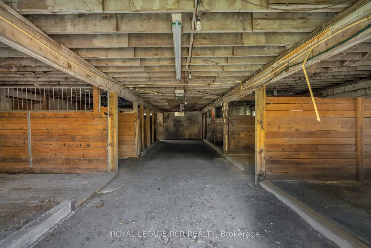 300, Old Bathurst, Rural King, King