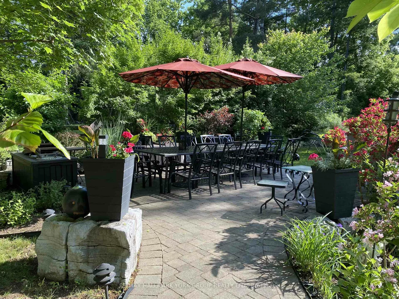 390, Main, Schomberg, King