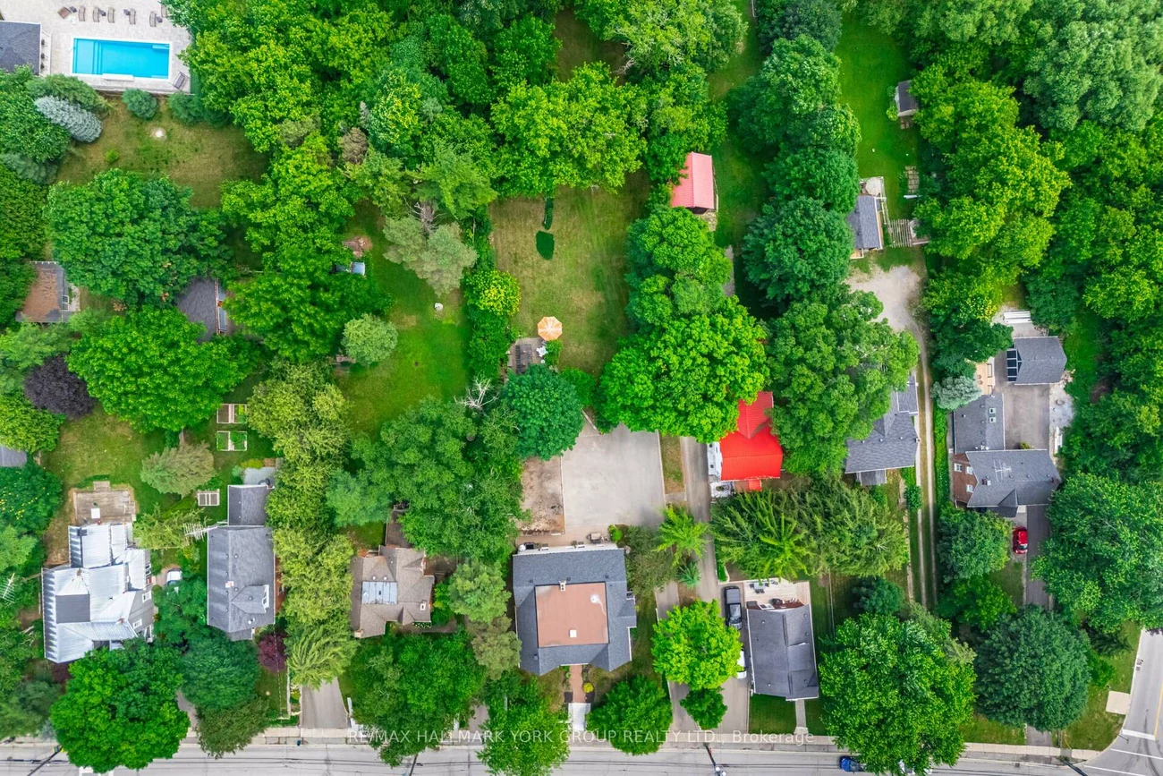 390, Main, Schomberg, King