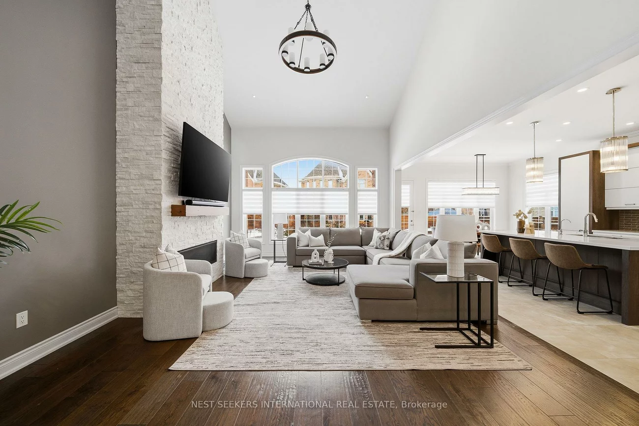 10, Larkin, Nobleton, King