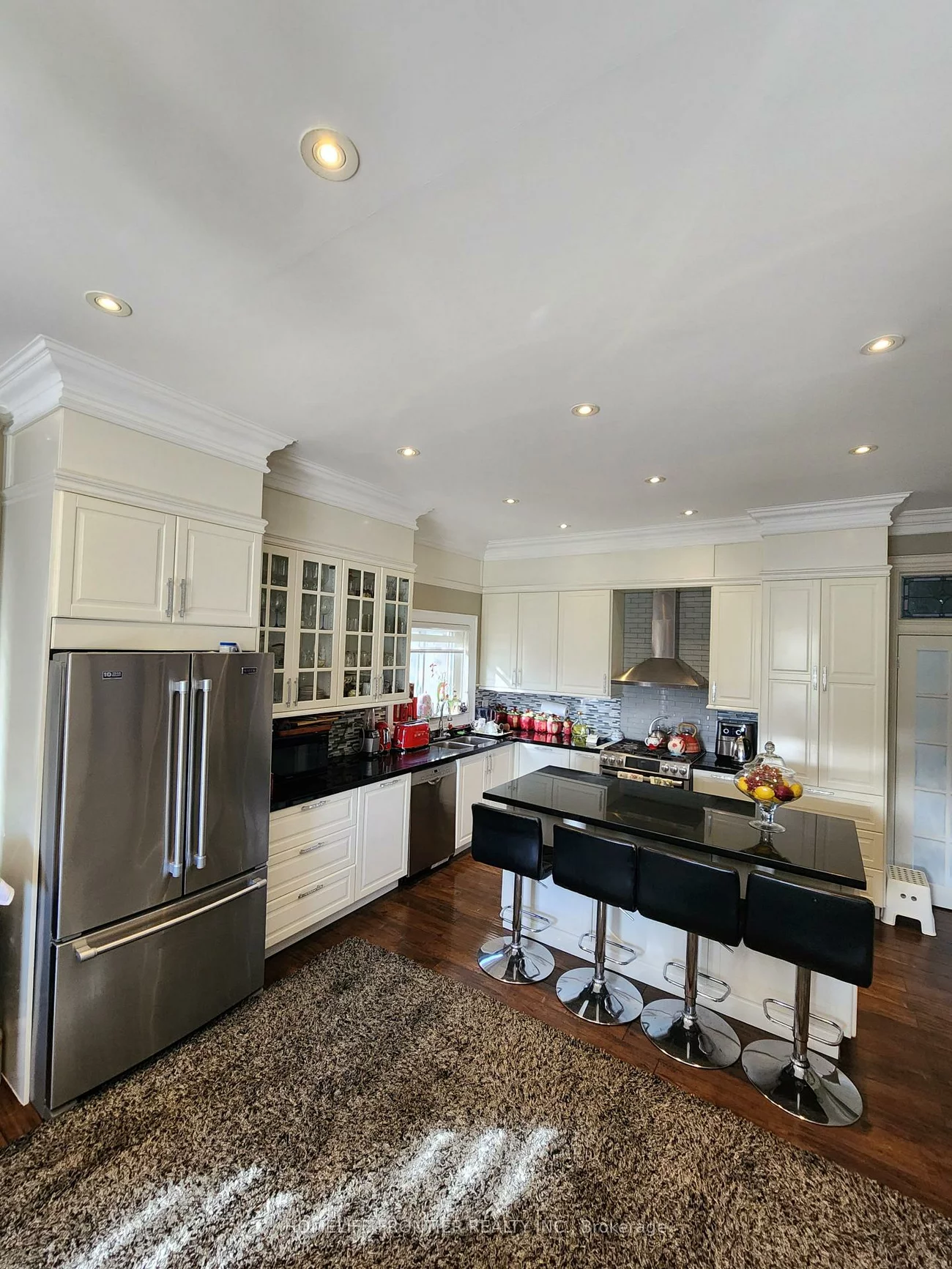 3, Mandalane, Schomberg, King