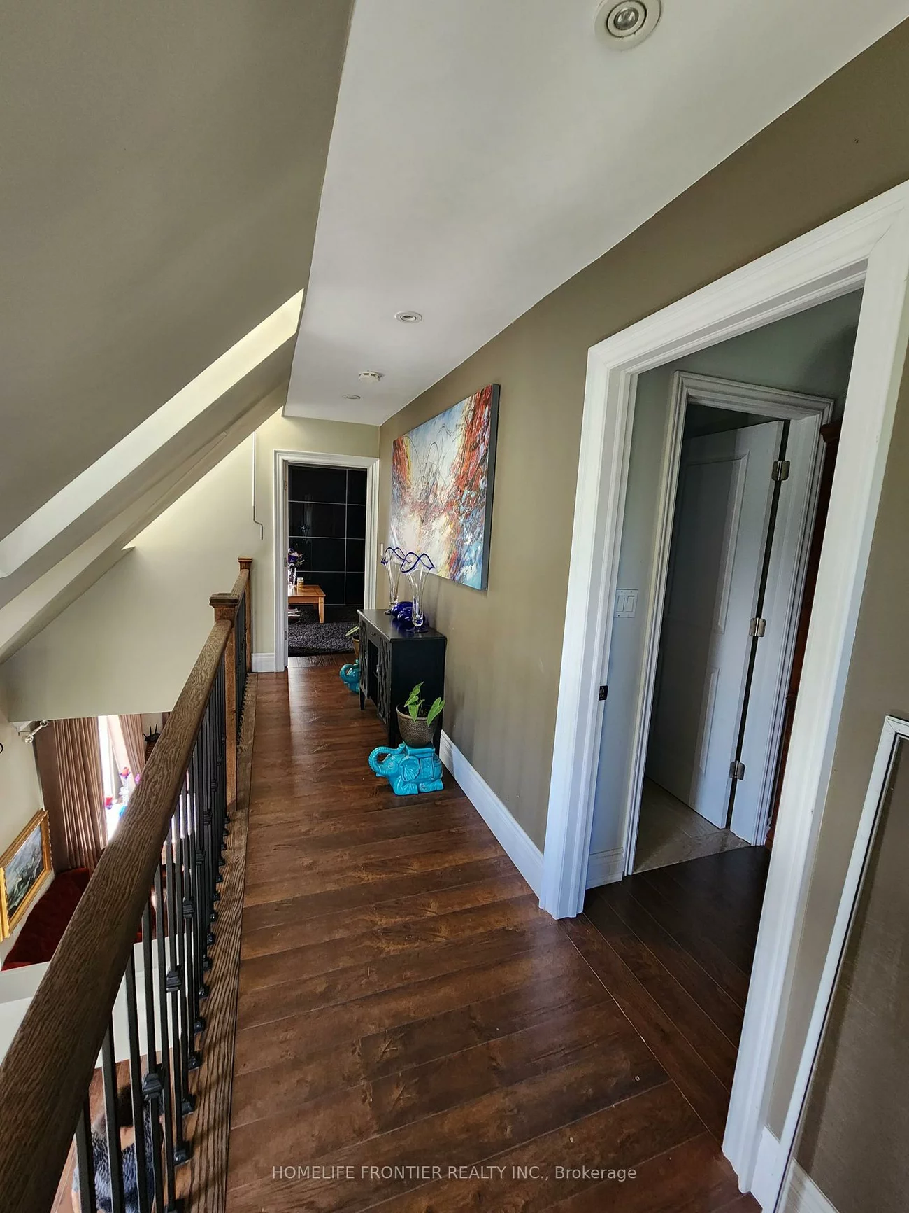 3, Mandalane, Schomberg, King