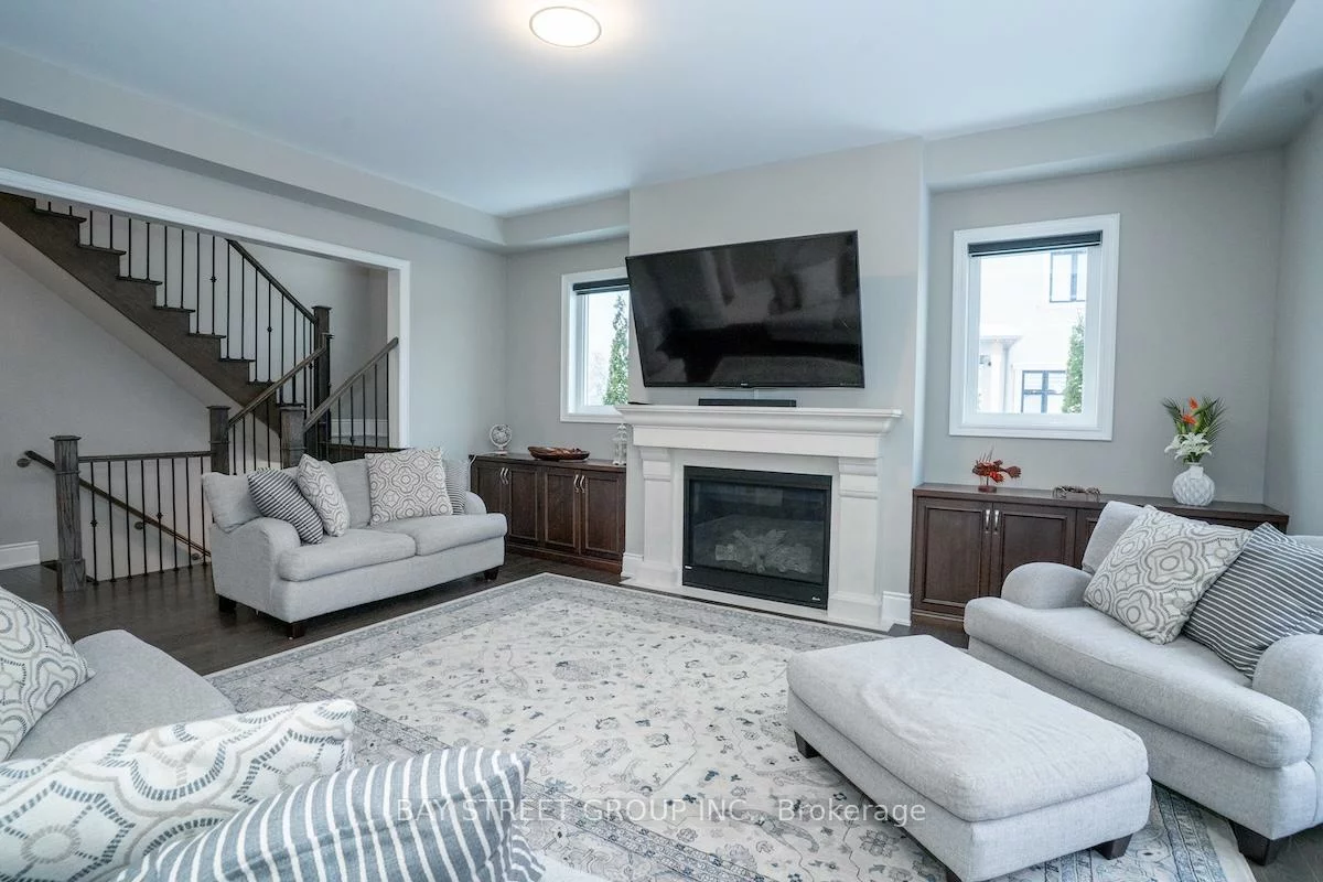 39, Cairns, King City, King