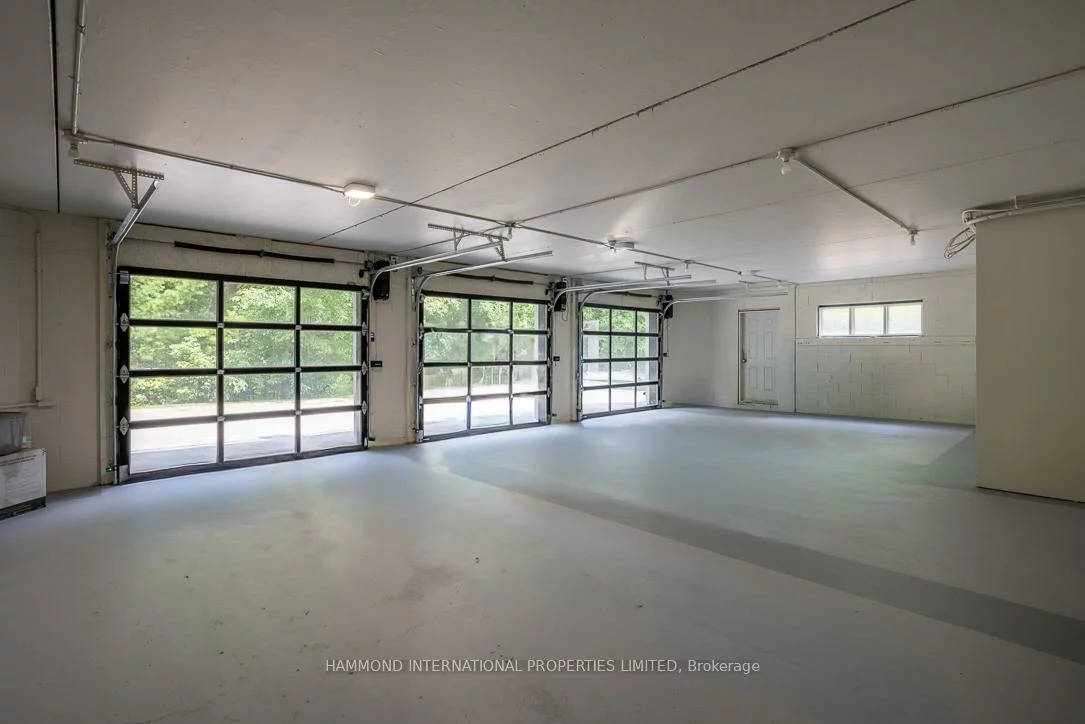 35, Kingswood, Rural King, King