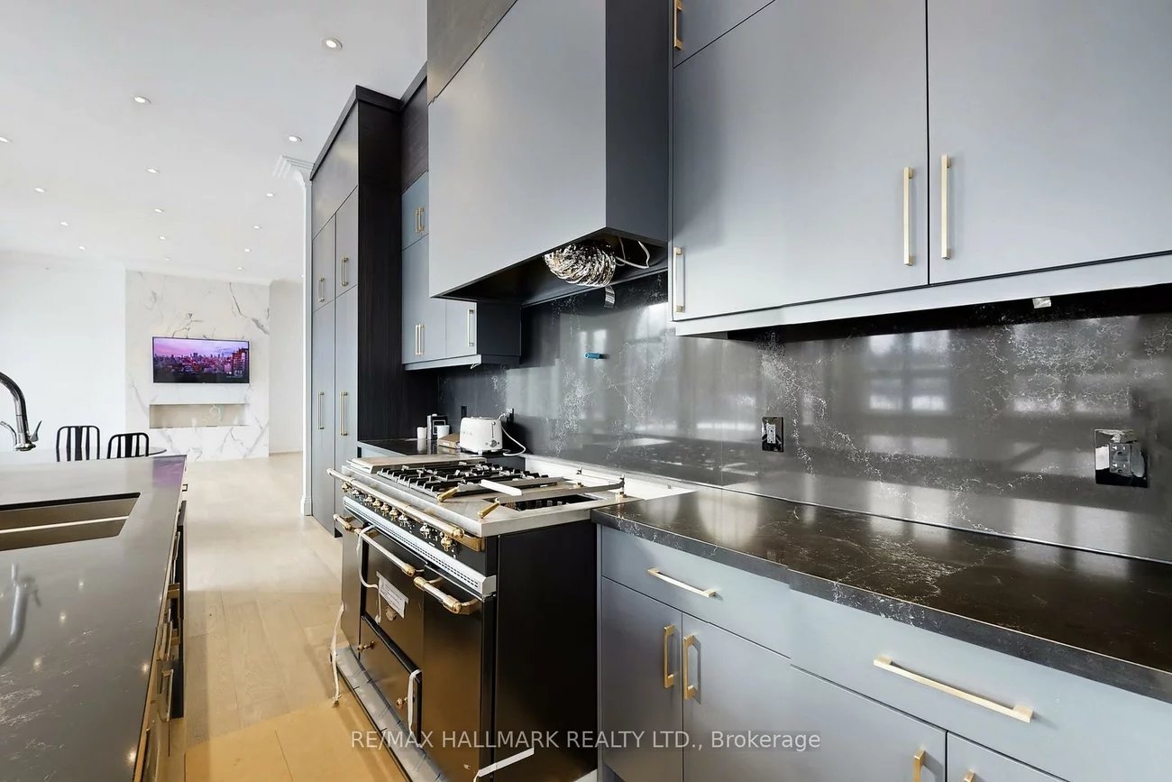 15, Eden Vale, Rural King, King