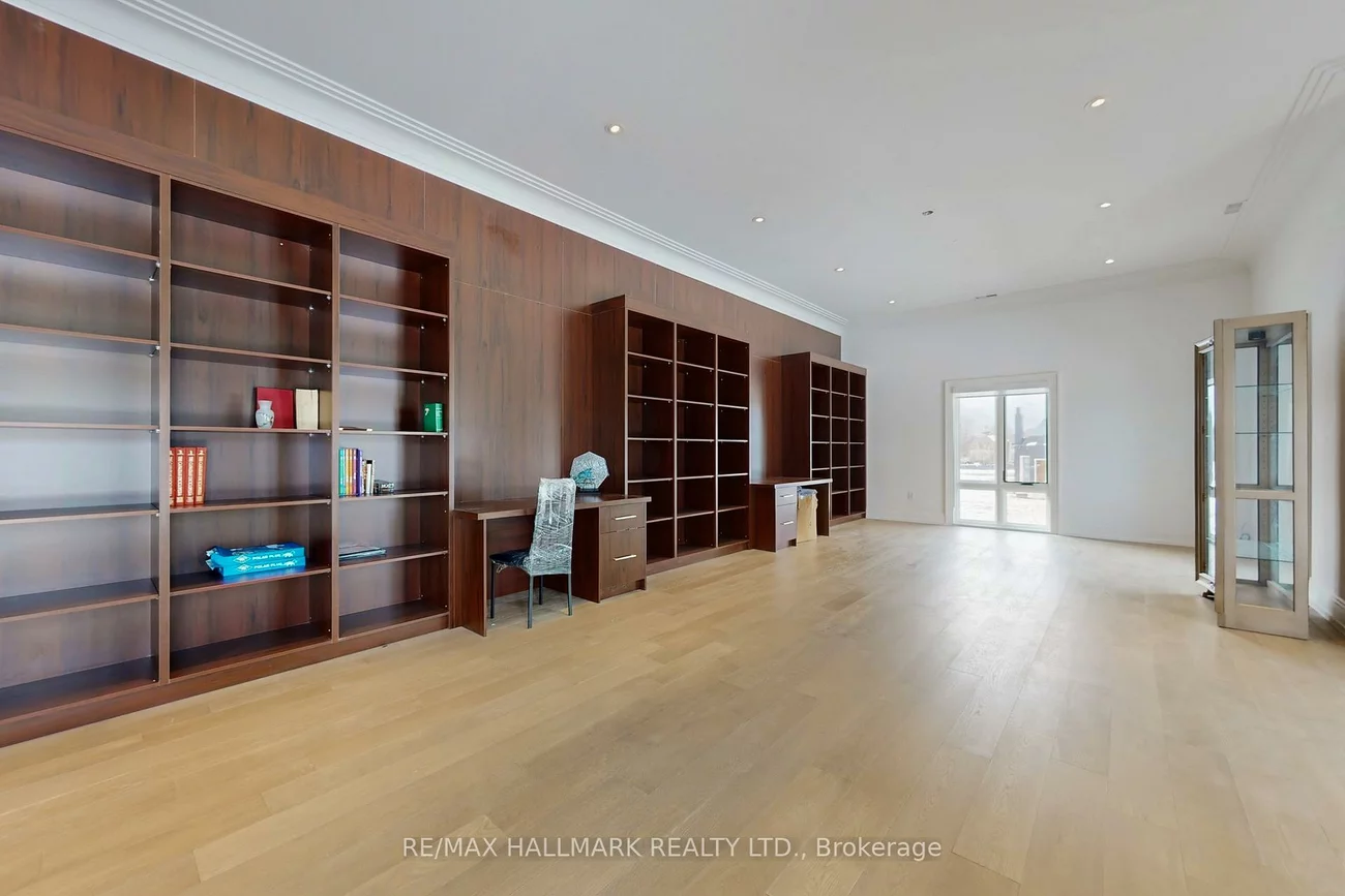 15, Eden Vale, Rural King, King