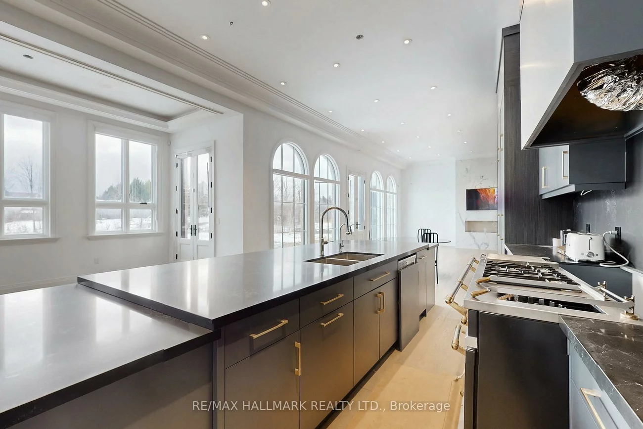 15, Eden Vale, Rural King, King