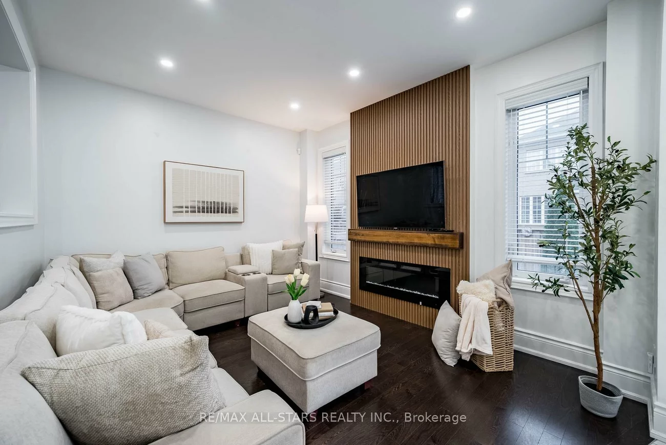 19, Kettle Valley, Nobleton, King