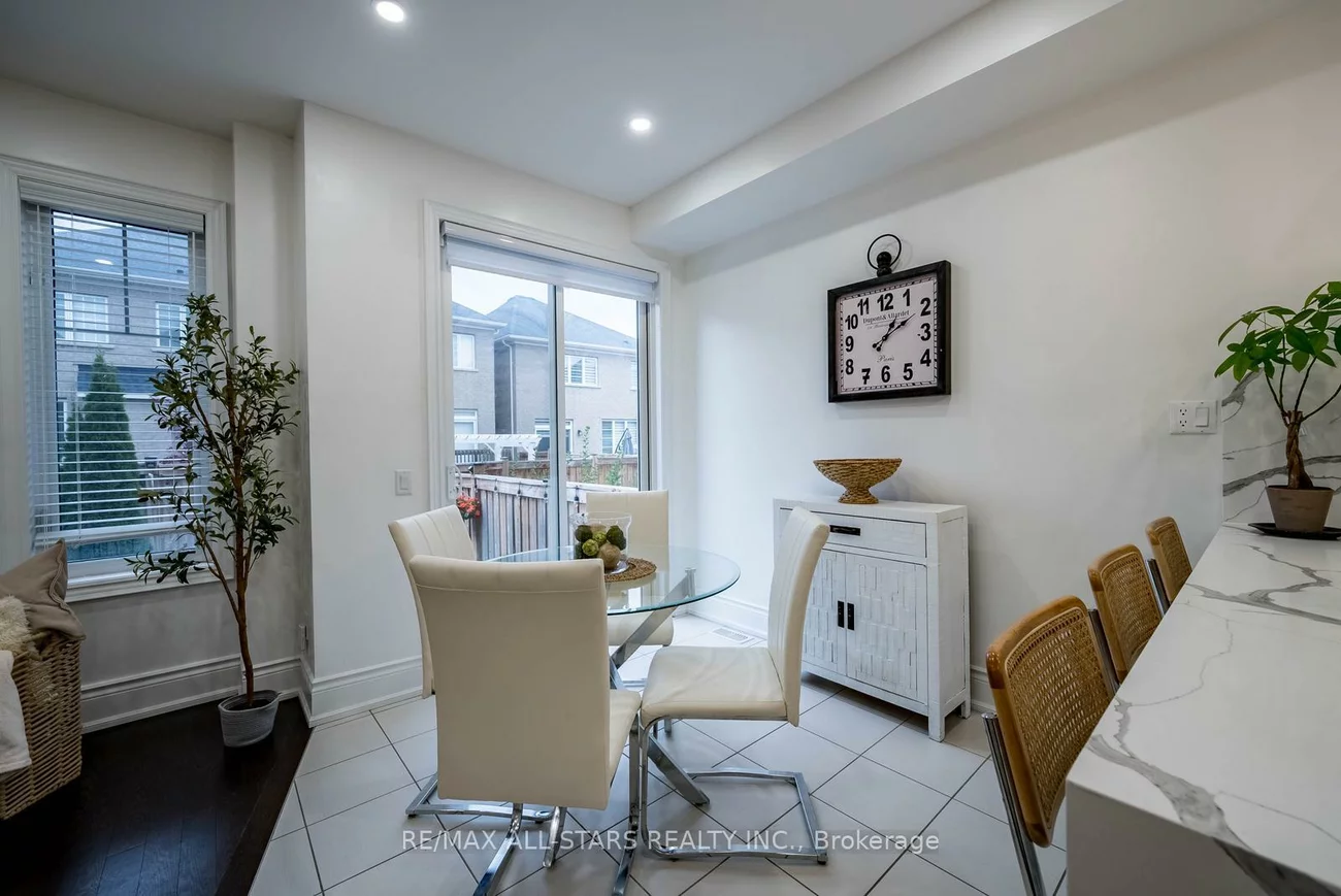 19, Kettle Valley, Nobleton, King