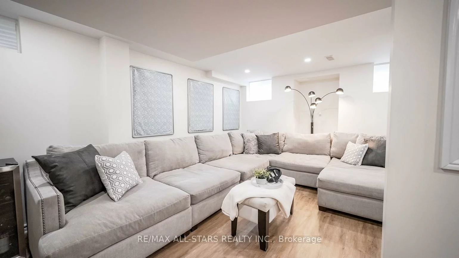 19, Kettle Valley, Nobleton, King