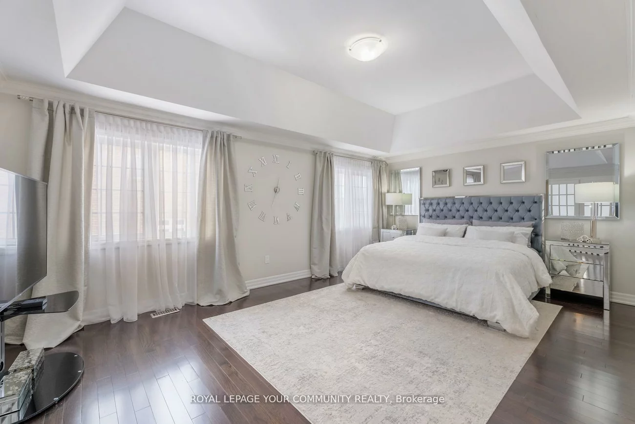 1, Terry View, King City, King