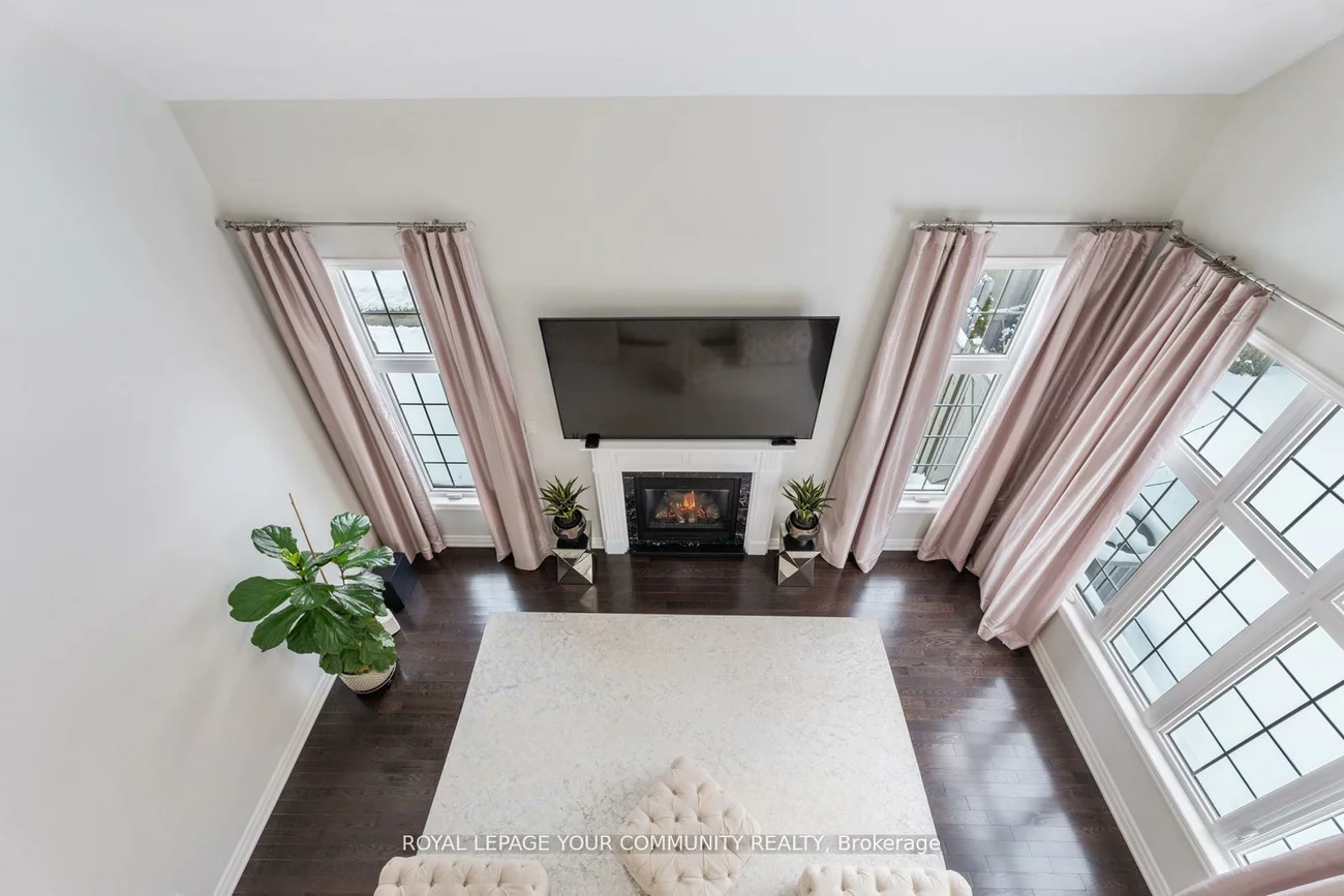 1, Terry View, King City, King