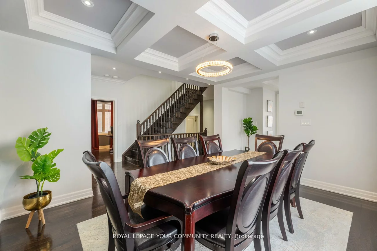 1, Terry View, King City, King