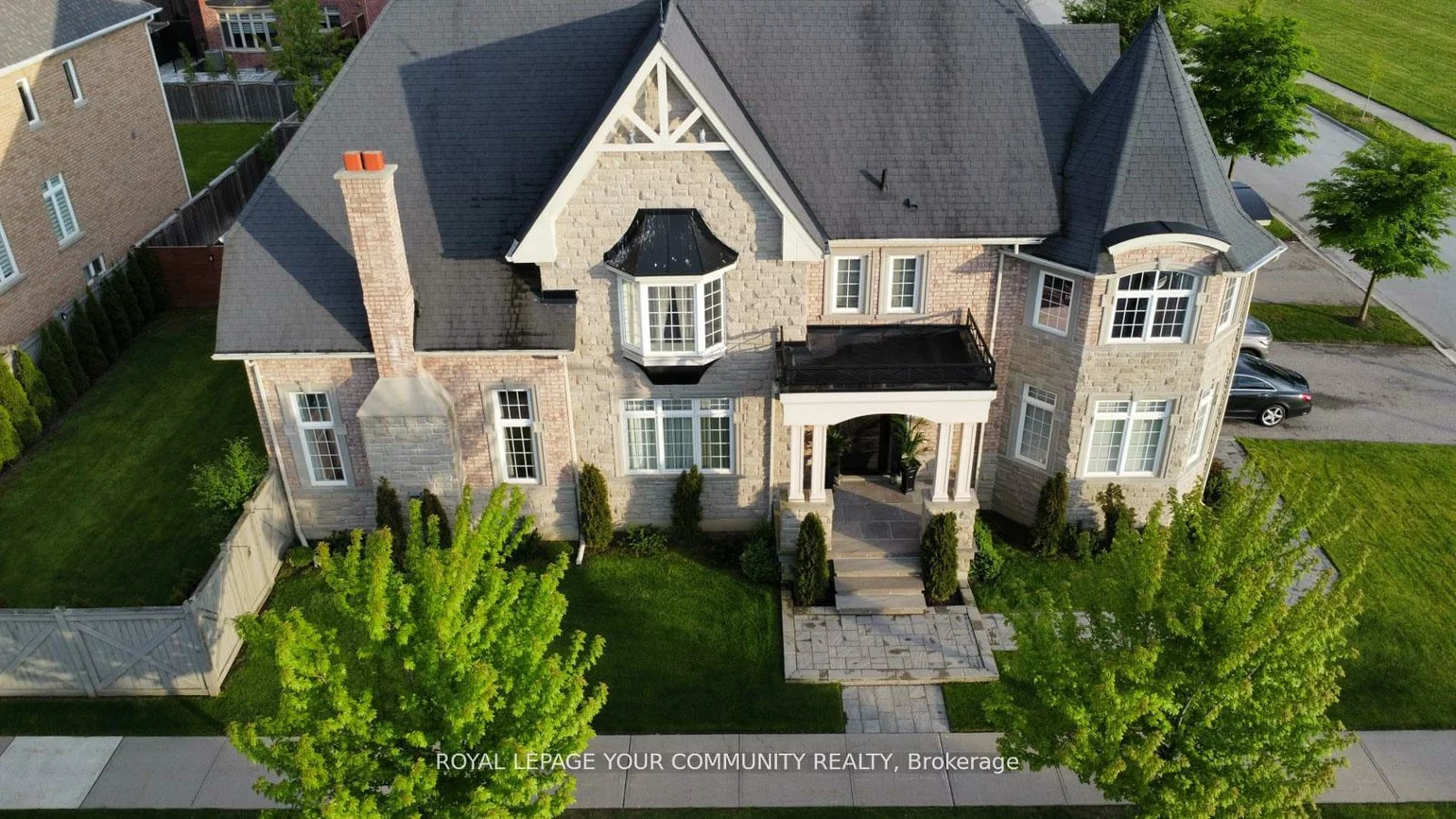 1, Terry View, King City, King