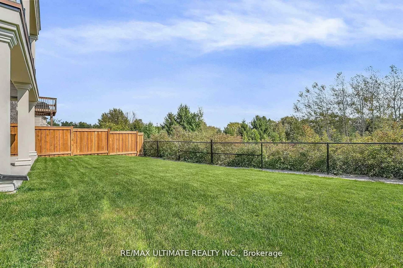 60, Cairns, King City, King