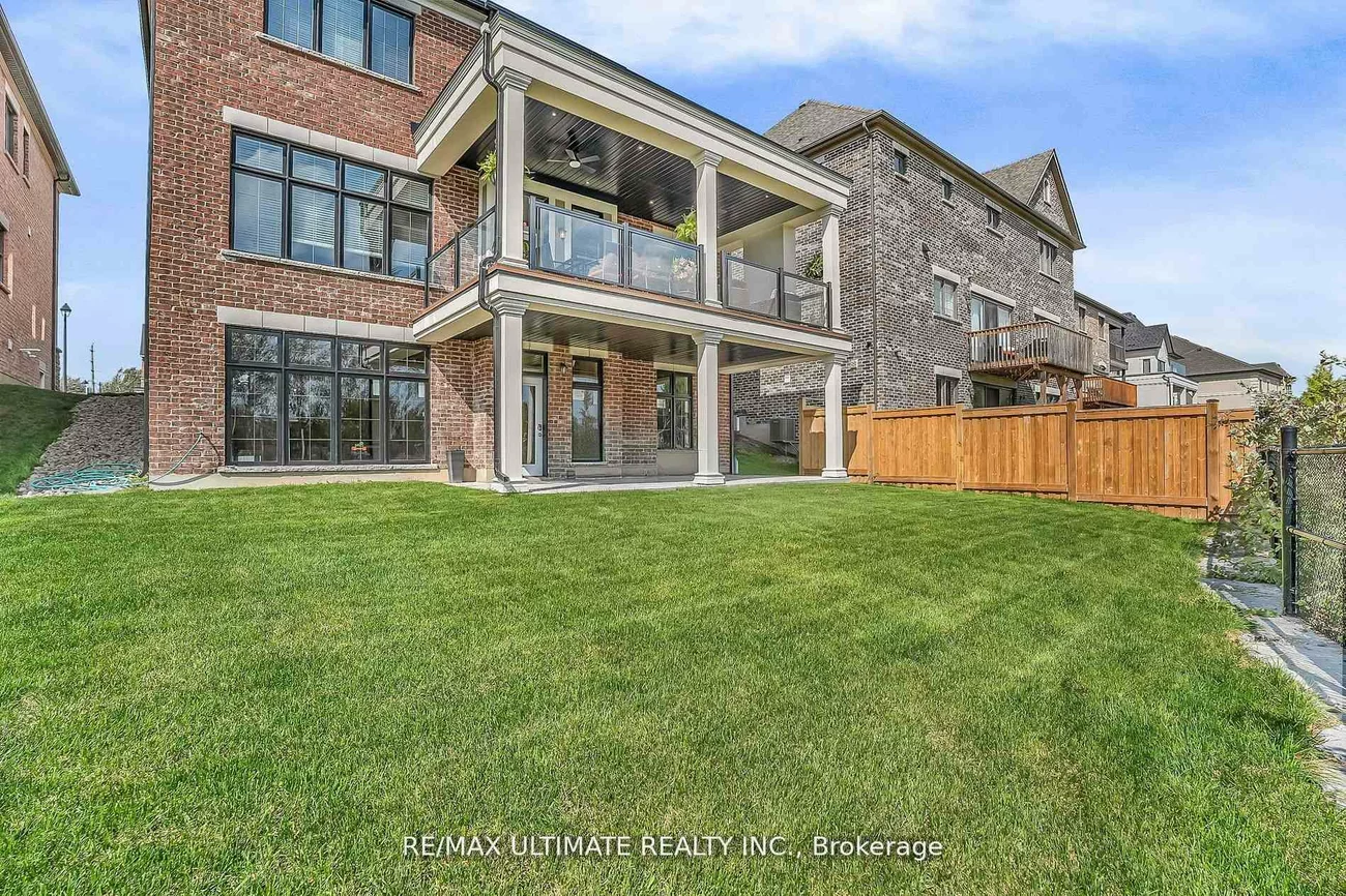 60, Cairns, King City, King