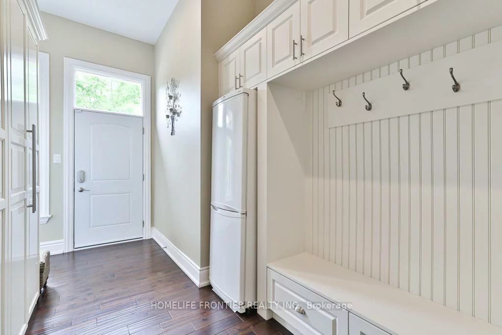 7645, 16th, Rural King, King