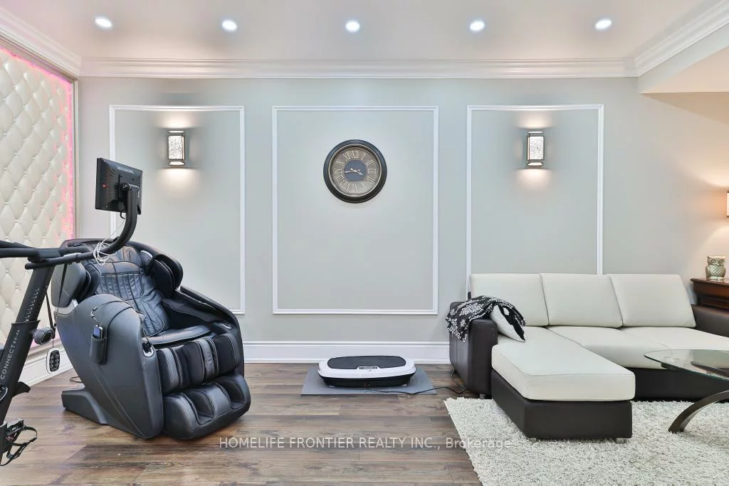 7645, 16th, Rural King, King