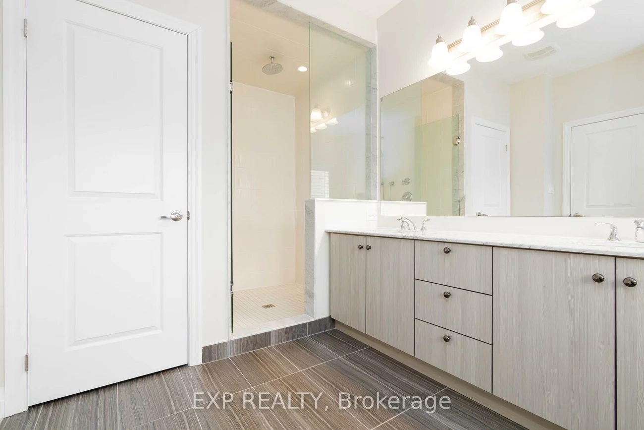 113, Burns, King City, King