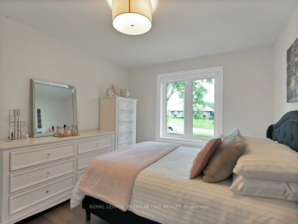 27, Cain, Nobleton, King