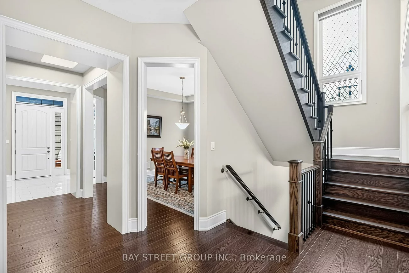 39, Cairns, King City, King