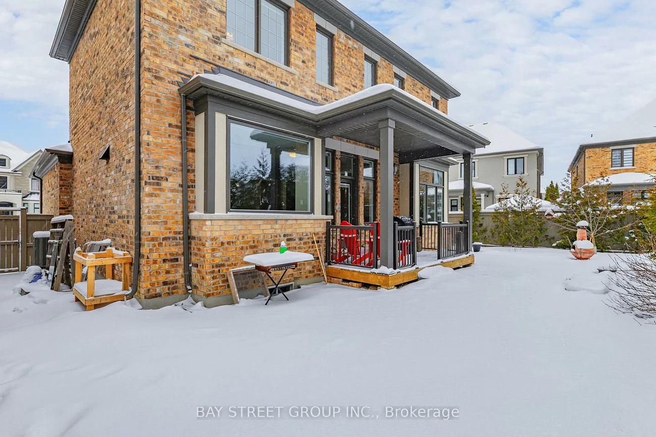 39, Cairns, King City, King