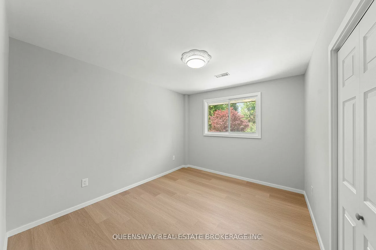 1268, 15th, Rural King, King