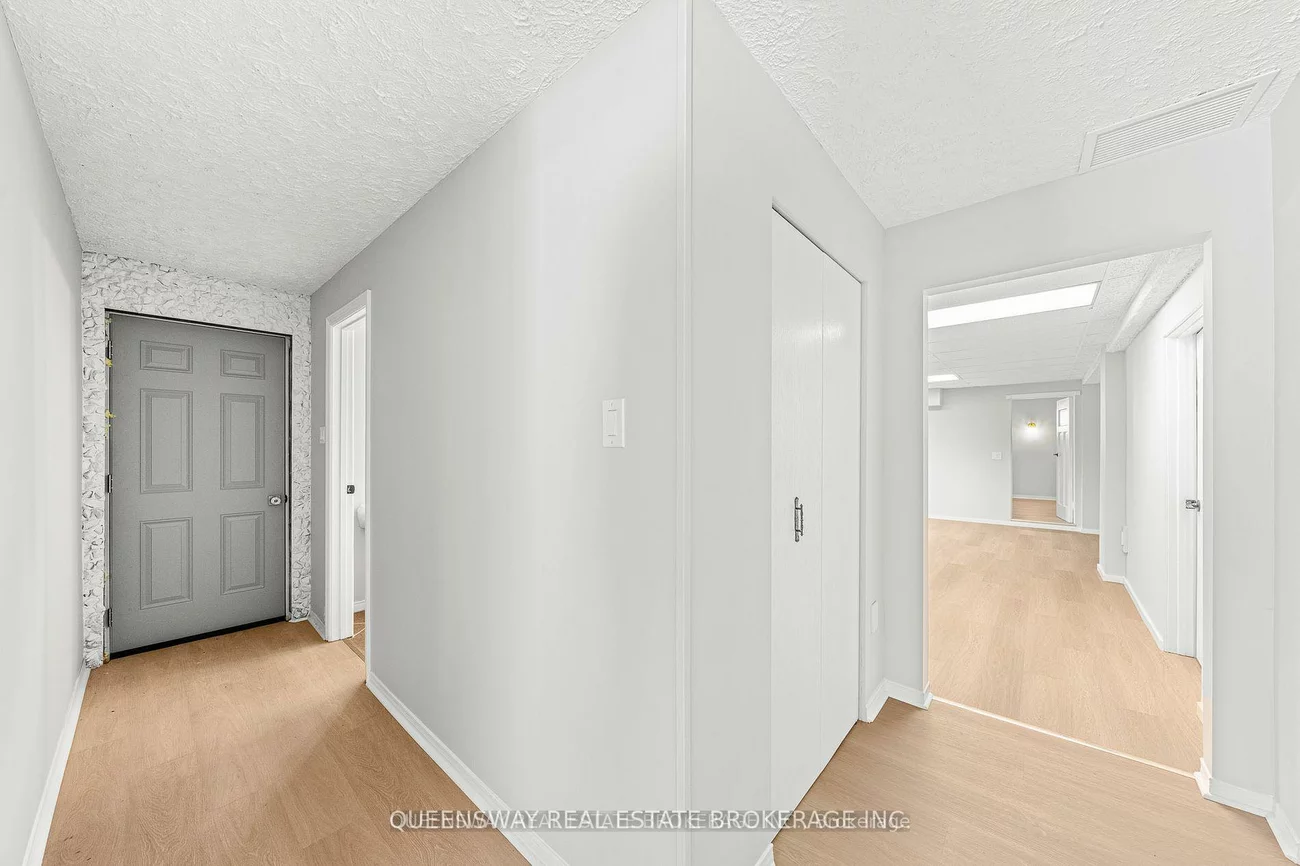 1268, 15th, Rural King, King