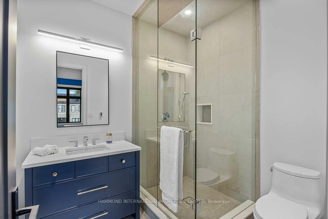 108, Hollingsworth, King City, King