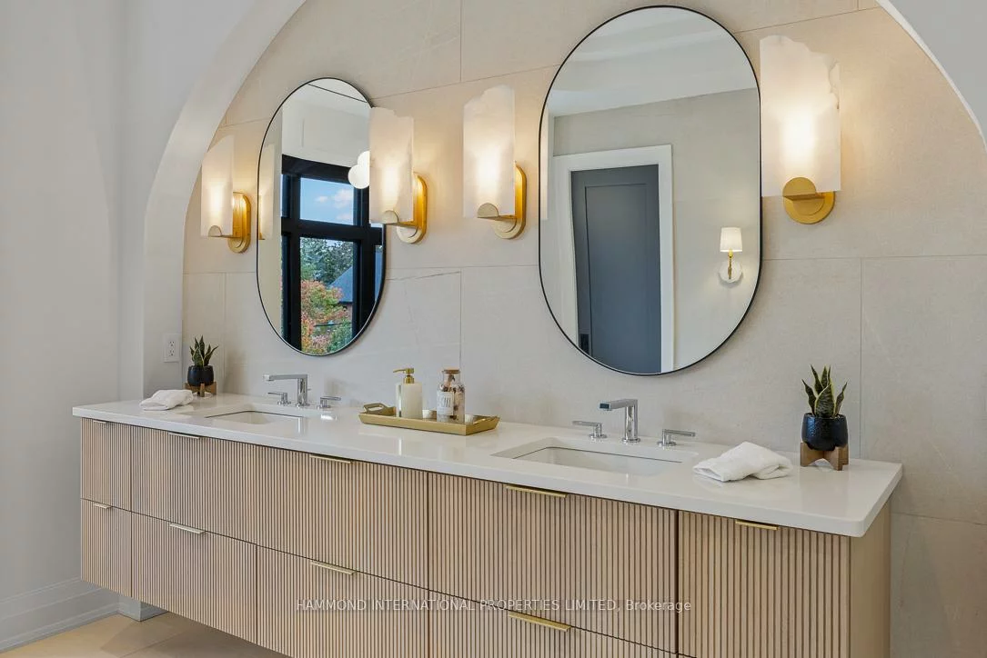 108, Hollingsworth, King City, King