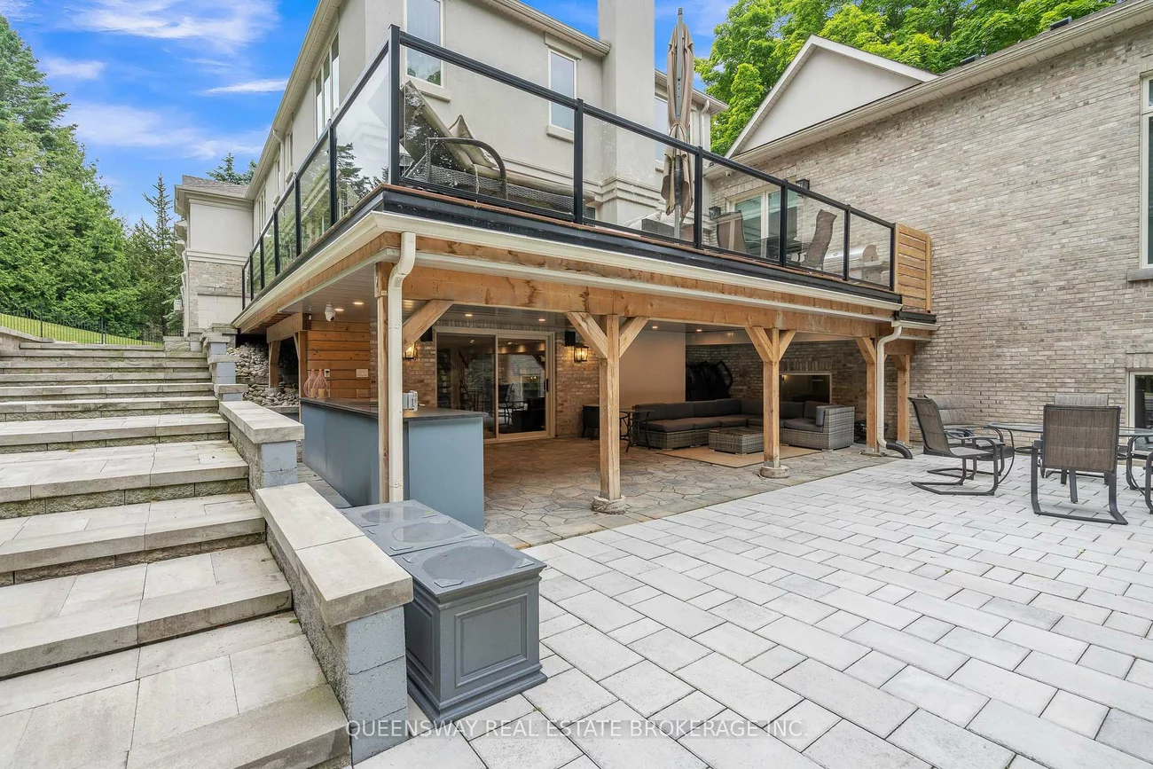 2600, 17th Sideroad, King City, King