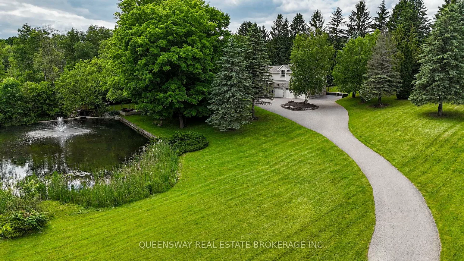 2600, 17th Sideroad, King City, King