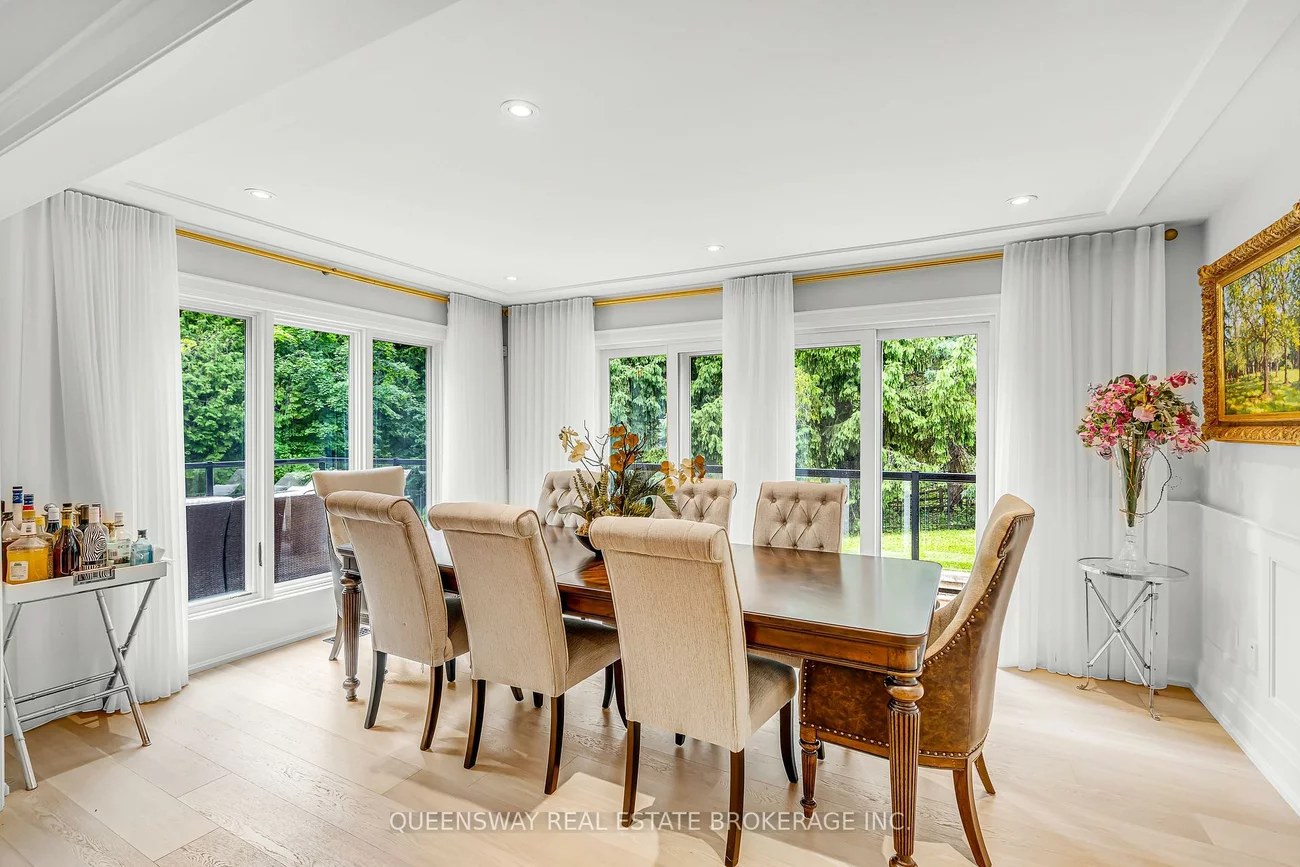 2600, 17th Sideroad, King City, King