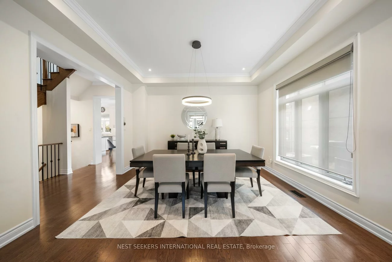 9, Larkin, Nobleton, King