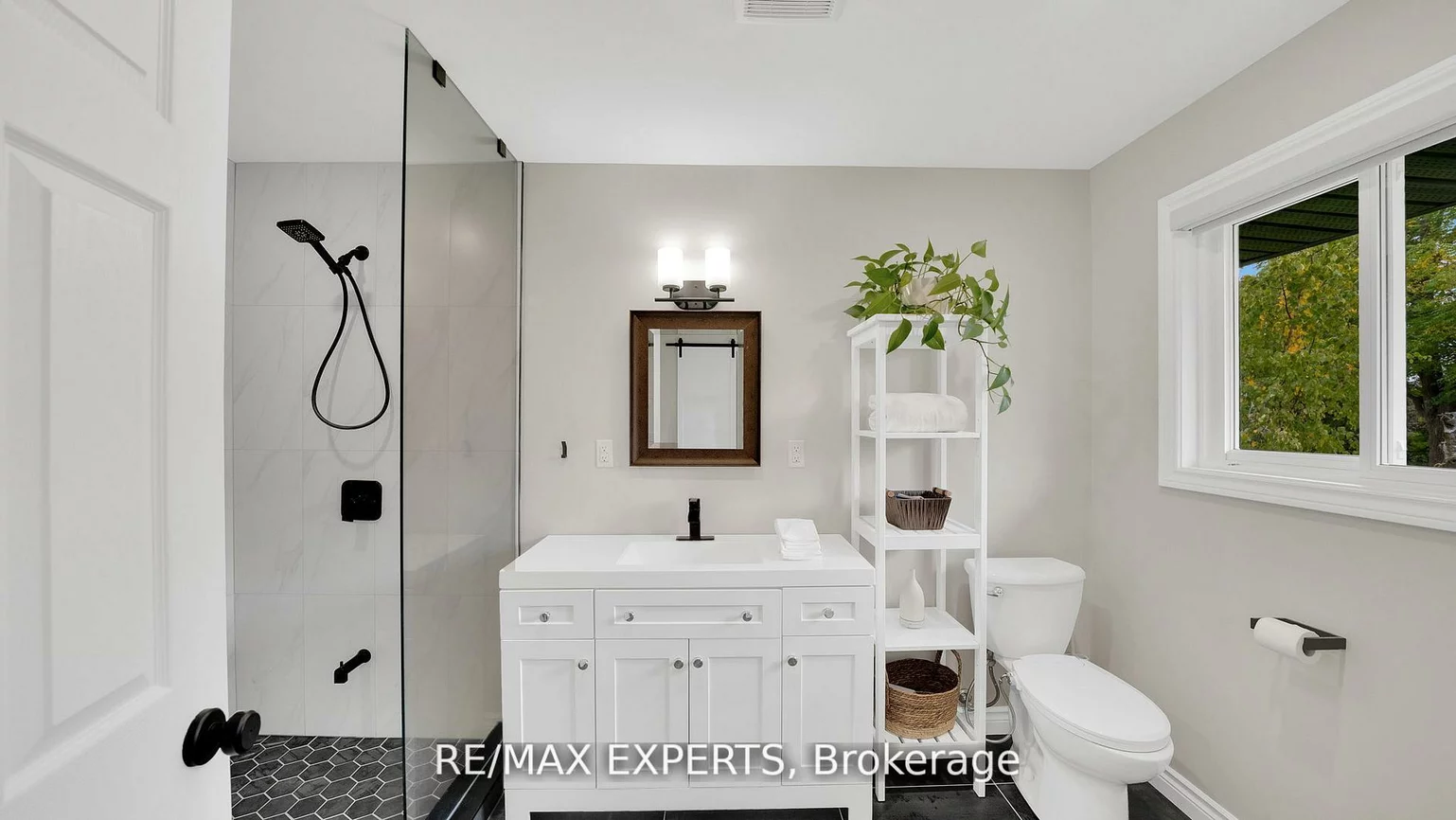 26, Wellar, Nobleton, King