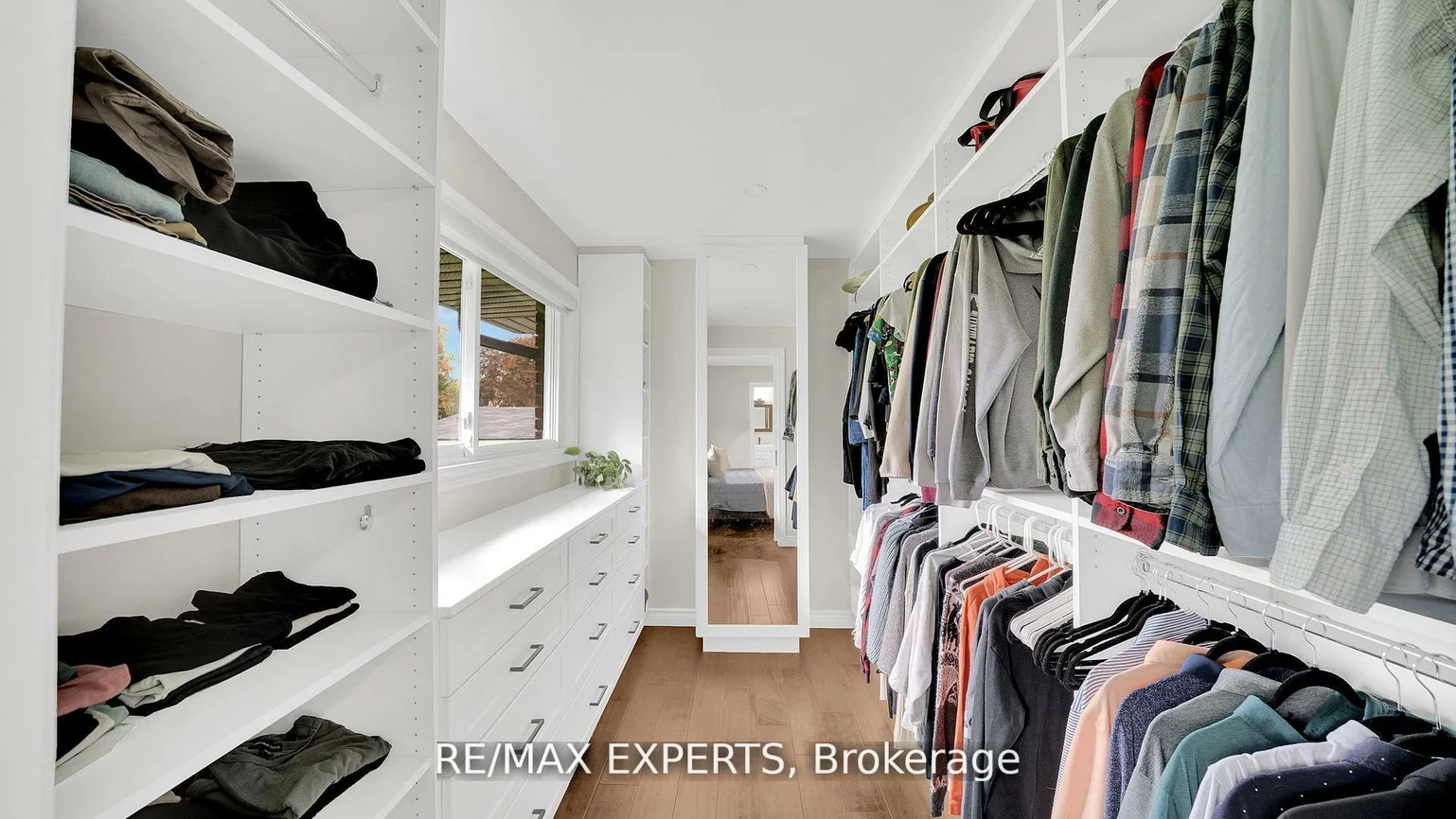 26, Wellar, Nobleton, King