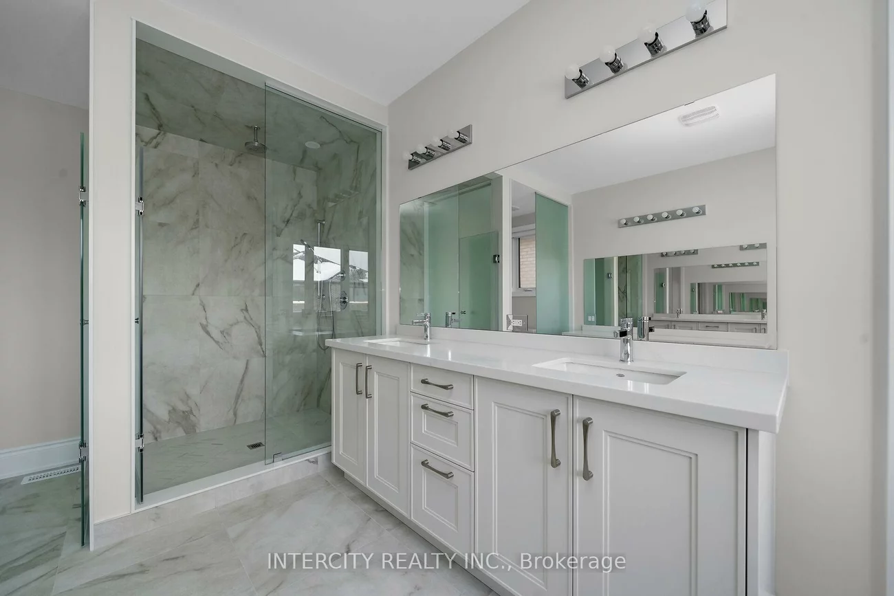 20, Saxby Farm, King City, King